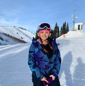 Meet your Posher, Madelyn